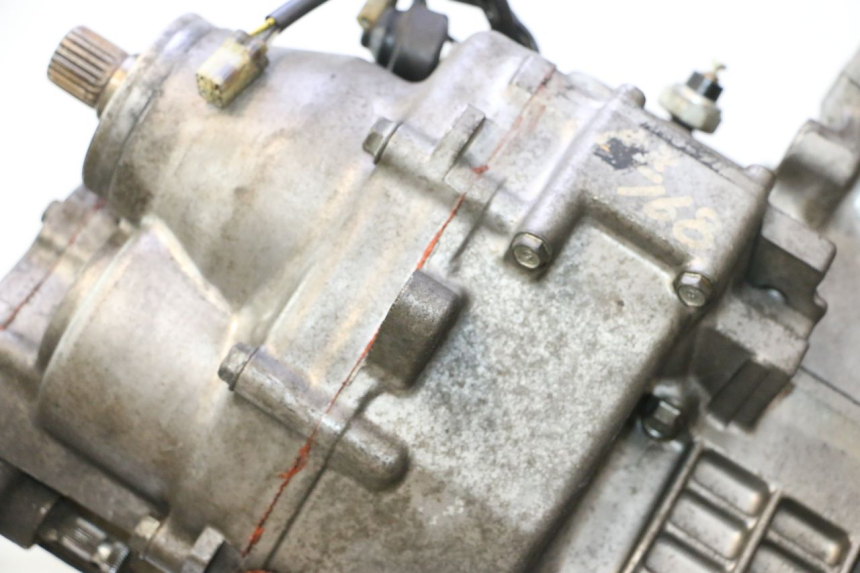 photo de ENGINE HONDA ST PAN EUROPEAN 1100 (1990 - 2002) - Alternative perspective