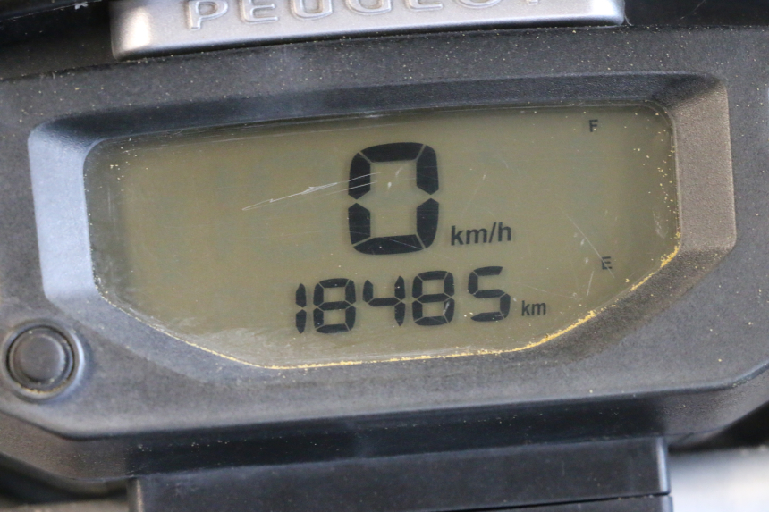 photo de ENGINE PEUGEOT STREETZONE NAKED 2T 50 (2014 - 2018) - Zoom on usage condition