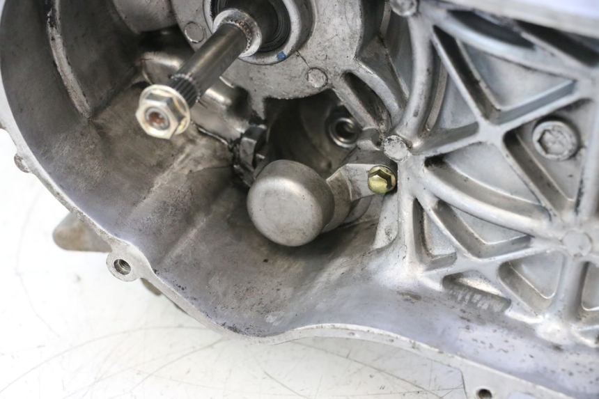 photo de ENGINE PEUGEOT STREETZONE NAKED 2T 50 (2014 - 2018) - Checked used part