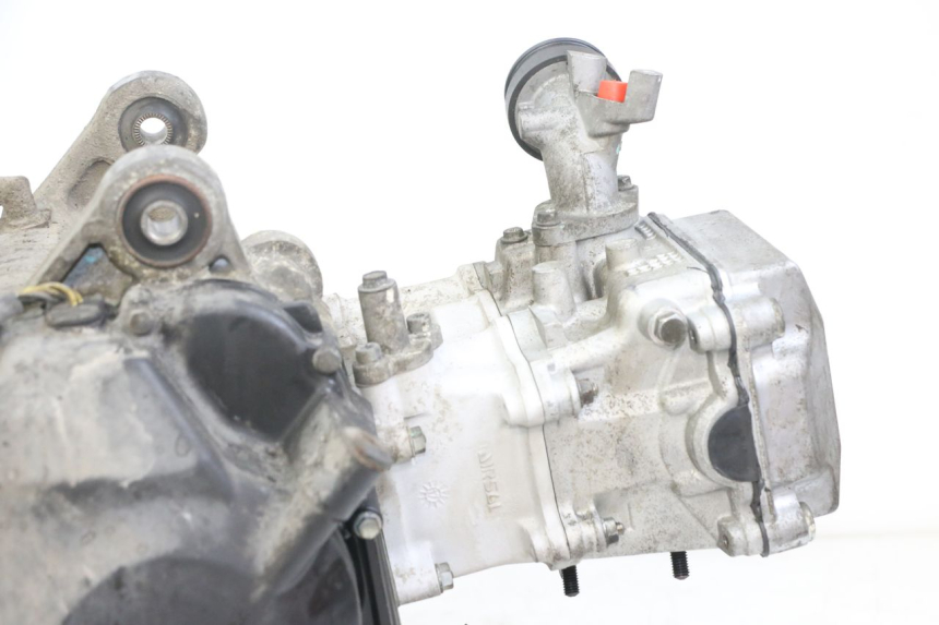 photo de ENGINE SUZUKI BURGMAN 125 (2018 - 2021) - Markings and original references