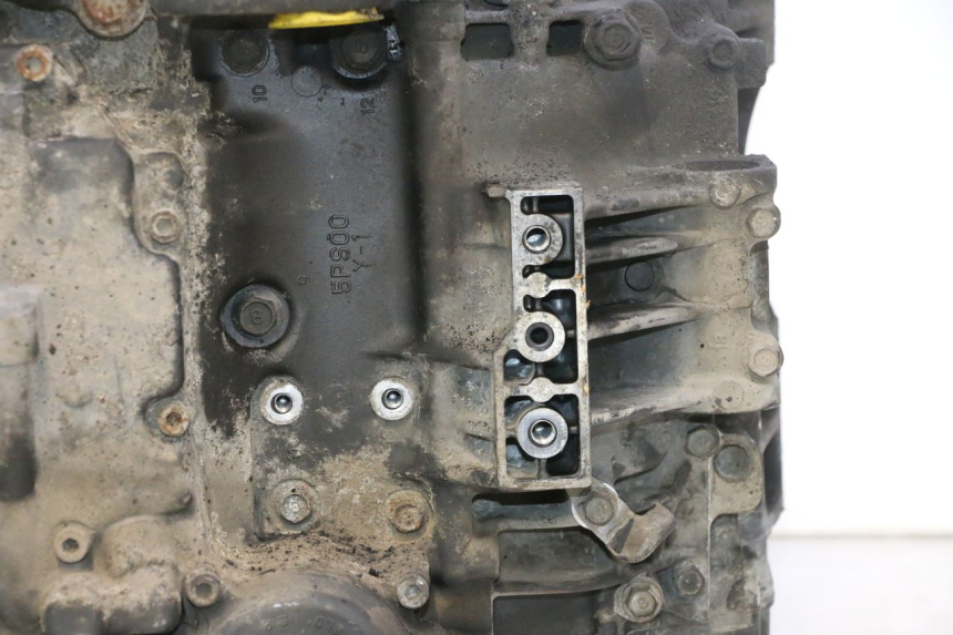 photo de ENGINE YAMAHA TDM ABS 900 (2002 - 2014) - Alternative perspective