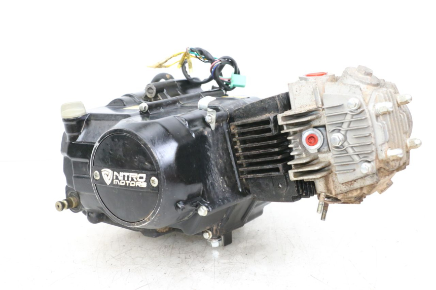 photo de ENGINE NITRO MOTORS THUNDER 125 - Surface and material condition
