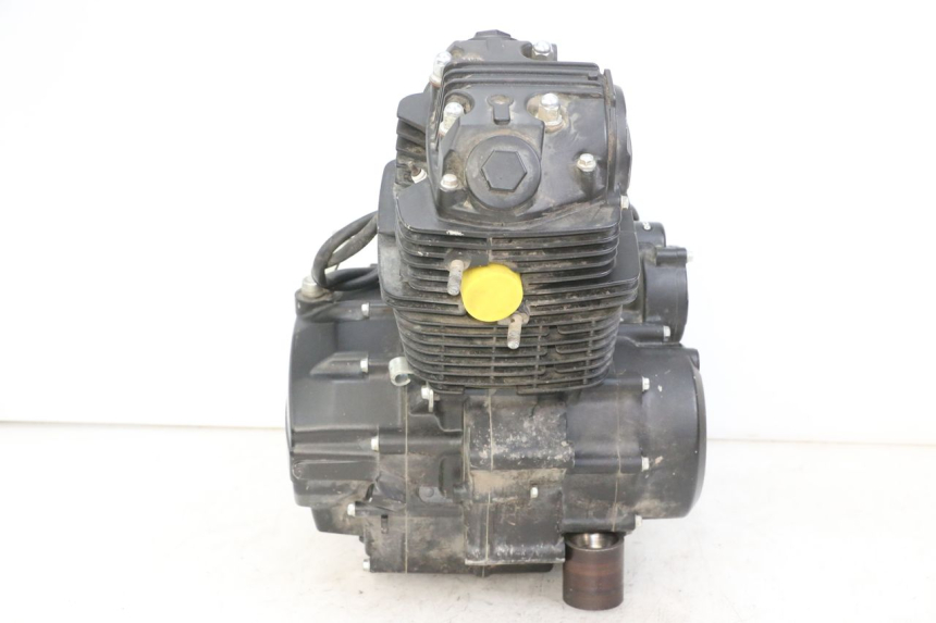 photo de ENGINE SMALL MX THUNDER 250 - Surface and material condition