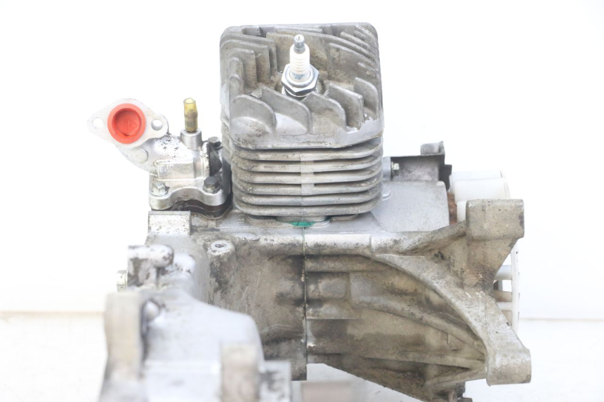 photo de ENGINE PEUGEOT TKR TREKKER FURIOUS 50 (2005 - 2014) - Distinctive features