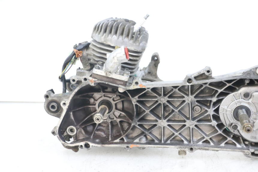 photo de ENGINE PEUGEOT TKR TREKKER FURIOUS 50 (2005 - 2014) - Main view