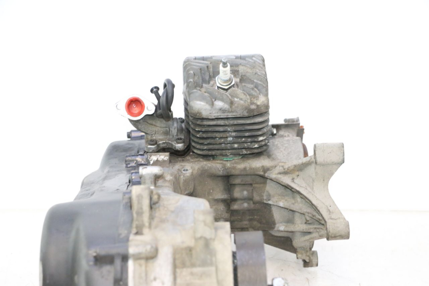 photo de ENGINE PEUGEOT TKR TREKKER FURIOUS 50 (2005 - 2014) - Surface and material condition
