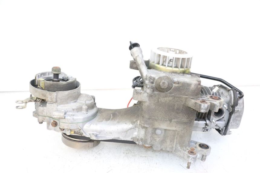 photo de ENGINE BAOTIAN TRAVEL SPIRIT 50 (2010 - 2012) - Alternative perspective