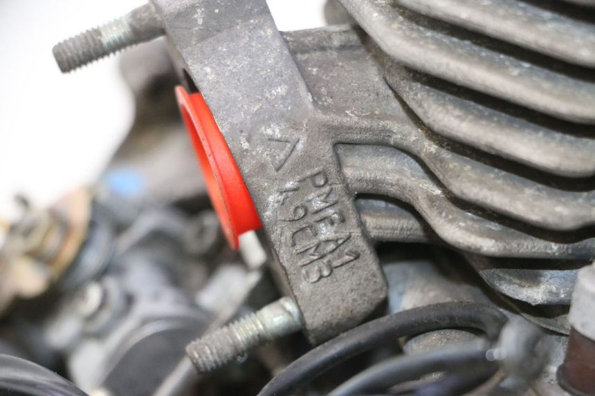 photo de ENGINE PEUGEOT TREKKER 50 (1995 - 2004) - Alternative perspective