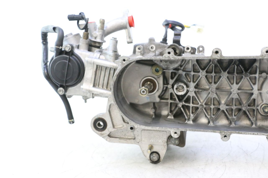 photo de ENGINE PEUGEOT TWEET 4T 50 (2018 - 2022) - Focus on structure