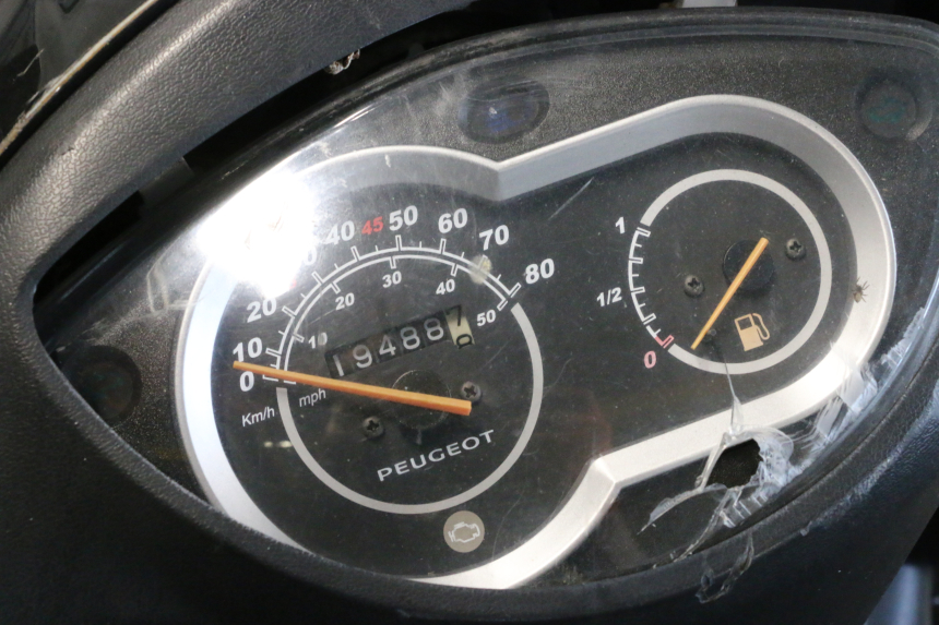 photo de ENGINE PEUGEOT TWEET 4T 50 (2018 - 2022) - Zoom on usage condition