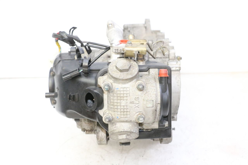 photo de ENGINE PEUGEOT TWEET PRO EFI 4T 50 (2021 - 2022) - Spare part profile view