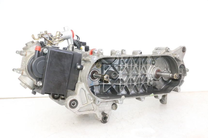 photo de ENGINE PEUGEOT TWEET PRO EFI 4T 50 (2021 - 2022) - Main view