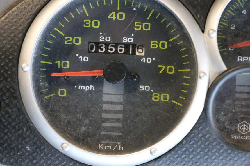 photo de ENGINE PIAGGIO TYPHOON 50 (2000 - 2009) - Zoom on usage condition