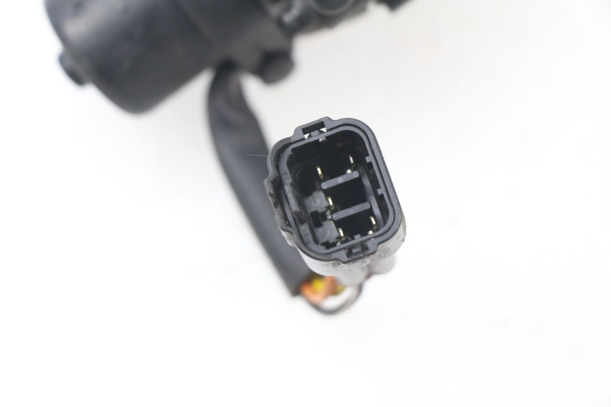 photo de EXHAUST VALVE ENGINE DUCATI M796 MONSTER 796 (2010 - 2014) - Technical close-up