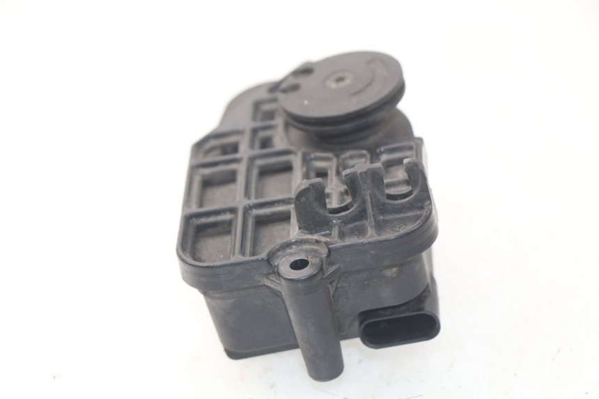 photo de EXHAUST VALVE ENGINE BMW S RR ABS S1000RR 1000 (2009 - 2011) - Product overview