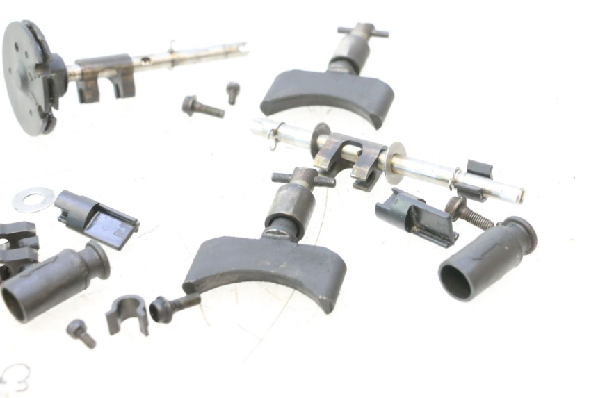 photo de EXHAUST VALVE ENGINE YAMAHA WAVE RUNNER GP R 1200 (2000 - 2003) - Product overview