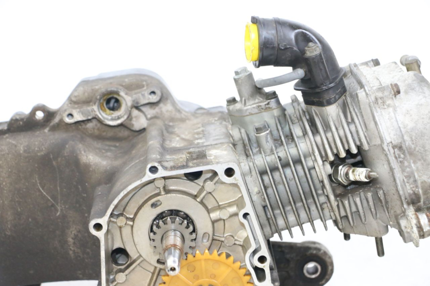 photo de ENGINE BEELINE VELOCE 4T 50 (2011 - 2020) - Fixing points details