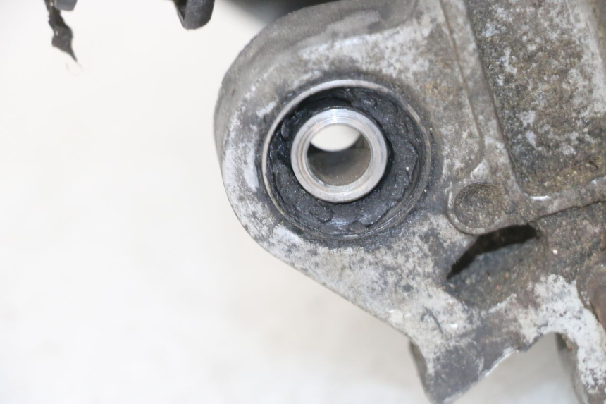 photo de ENGINE PEUGEOT VIVACITY NEW 4T 50 (2008 - 2017) - Alternative angle