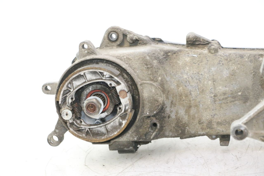 photo de ENGINE PEUGEOT VIVACITY 50 (1998 - 2003) - Fixing points details
