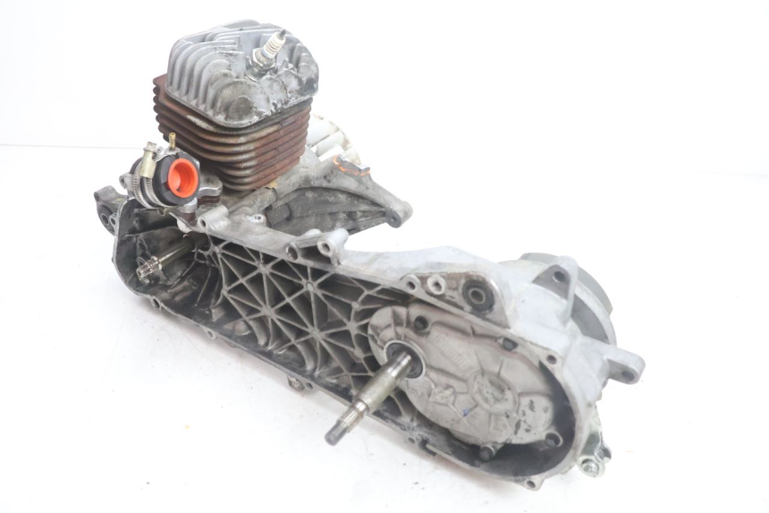 photo de ENGINE PEUGEOT VIVACITY 100 (1999 - 2008) - Detailed visual inspection