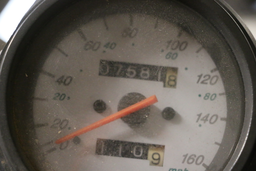 photo de ENGINE DAELIM VJ ROADWIN FI 125 (2008 - 2017) - Surface and material condition