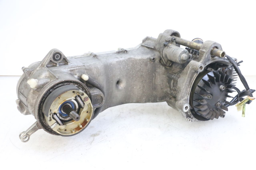 photo de ENGINE YAMAHA WHY 50 (1998 - 2000) - Alternative perspective