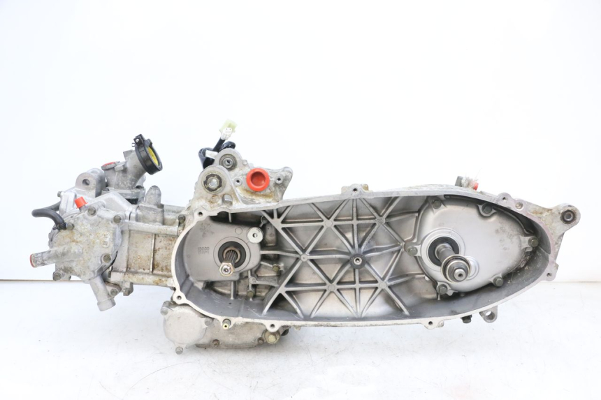 photo de ENGINE YAMAHA XMAX X-MAX 125 (2006 - 2009) - Distinctive features