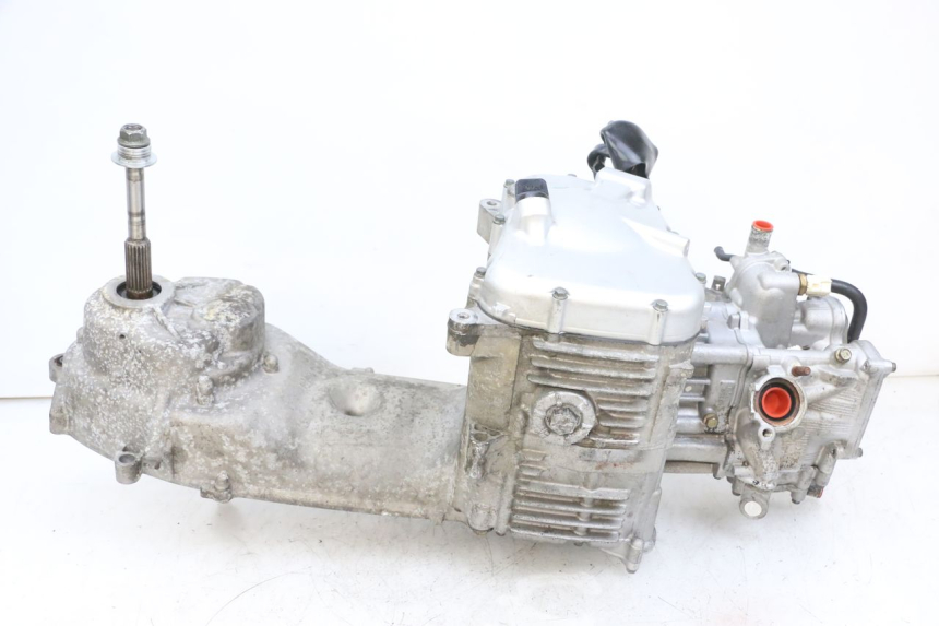 photo de ENGINE YAMAHA XMAX X-MAX 125 (2006 - 2009) - Fixing points details