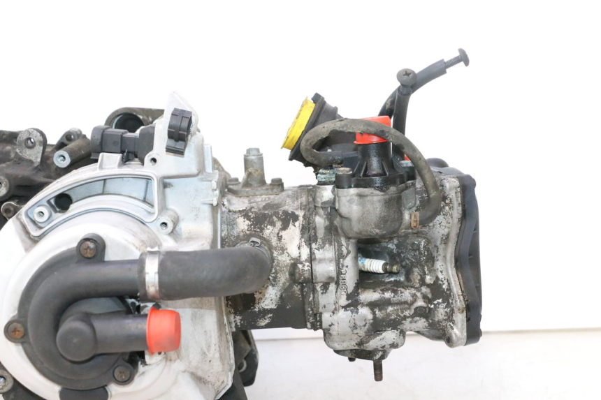 photo de ENGINE PIAGGIO X9 AMALFI 180 (2000 - 2003) - Detailed visual inspection