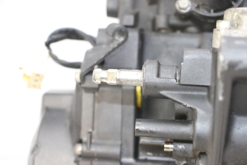 photo de ENGINE YAMAHA XJ6 ABS 600 (2008 - 2016) - Spare part profile view