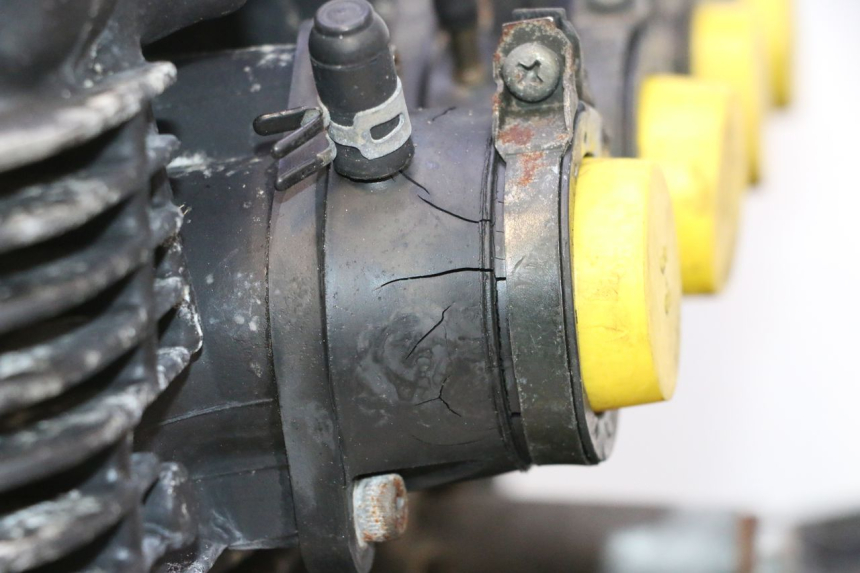 photo de ENGINE YAMAHA XJR 1300 (1998 - 2002) - High-resolution close-up