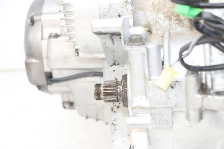 photo de ENGINE YAMAHA XJS DIVERSION 600 (1997 - 1999) - Surface and material condition