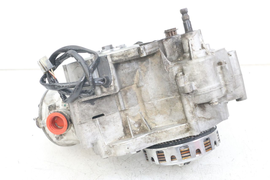 photo de ENGINE FANTIC XM PERFORMANCE 2T 50 (2021 - 2022) - Surface and material condition