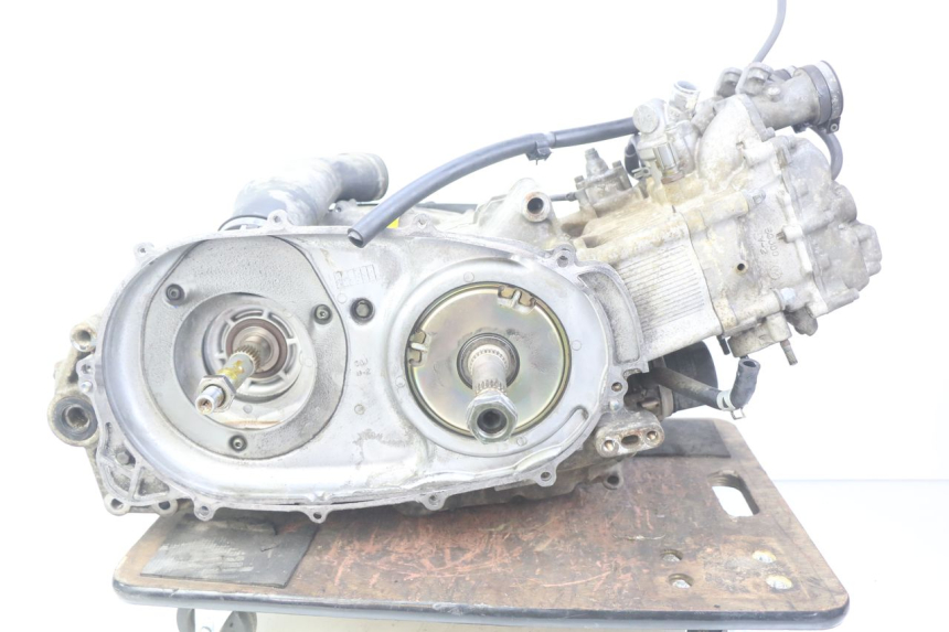 photo de ENGINE YAMAHA XP T-MAX TMAX ABS 500 (2004 - 2007) - Detailed visual inspection