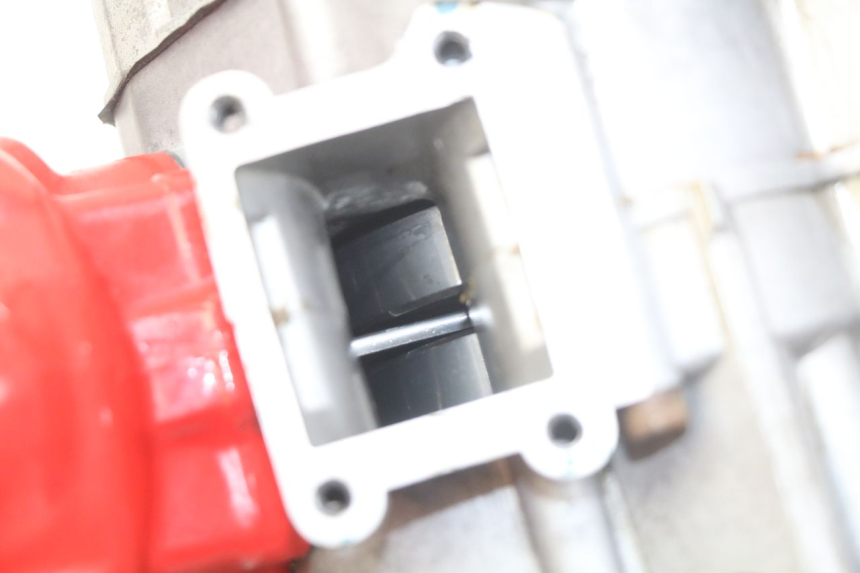 photo de ENGINE PEUGEOT XP6 50 (1997 - 2003) - Component detail