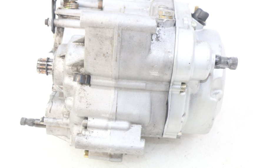 photo de ENGINE PEUGEOT XP6 50 (1997 - 2003) - High-resolution close-up