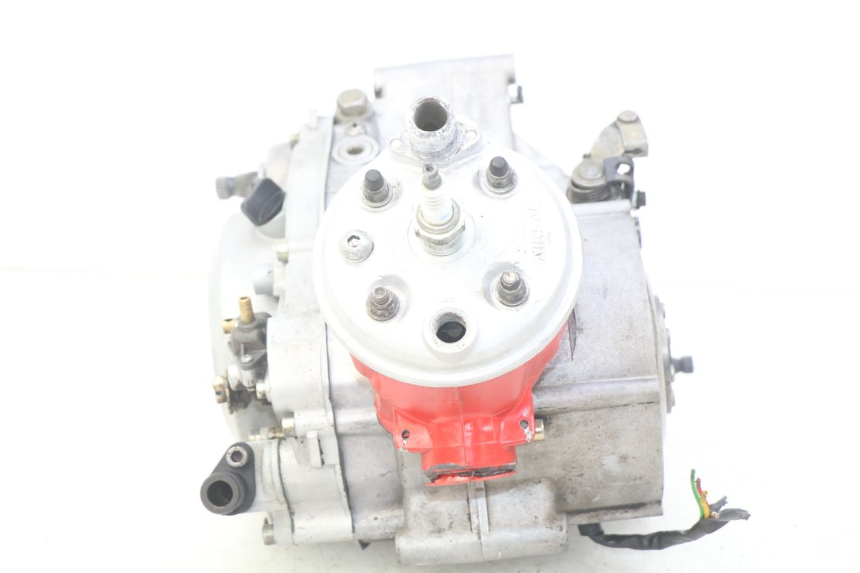 photo de ENGINE PEUGEOT XP6 50 (1997 - 2003) - Fixing points details