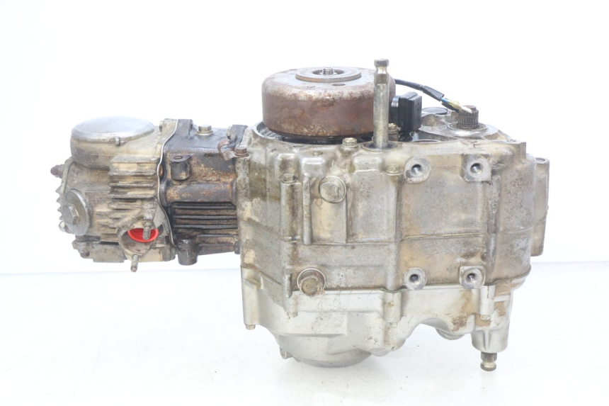 photo de ENGINE HONDA XR 70 (1997 - 2003) - Technical close-up