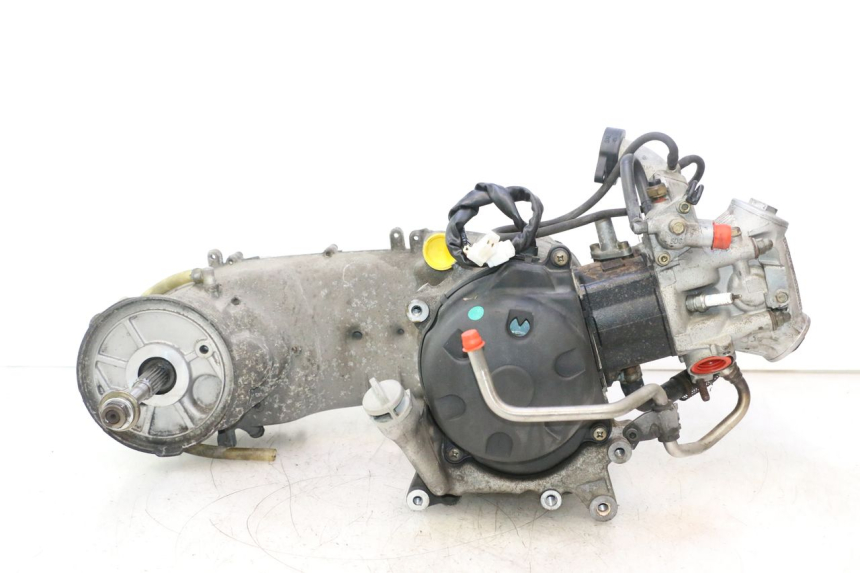 photo de ENGINE YAMAHA YP MAJESTY 125 (2002 - 2006) - Distinctive features