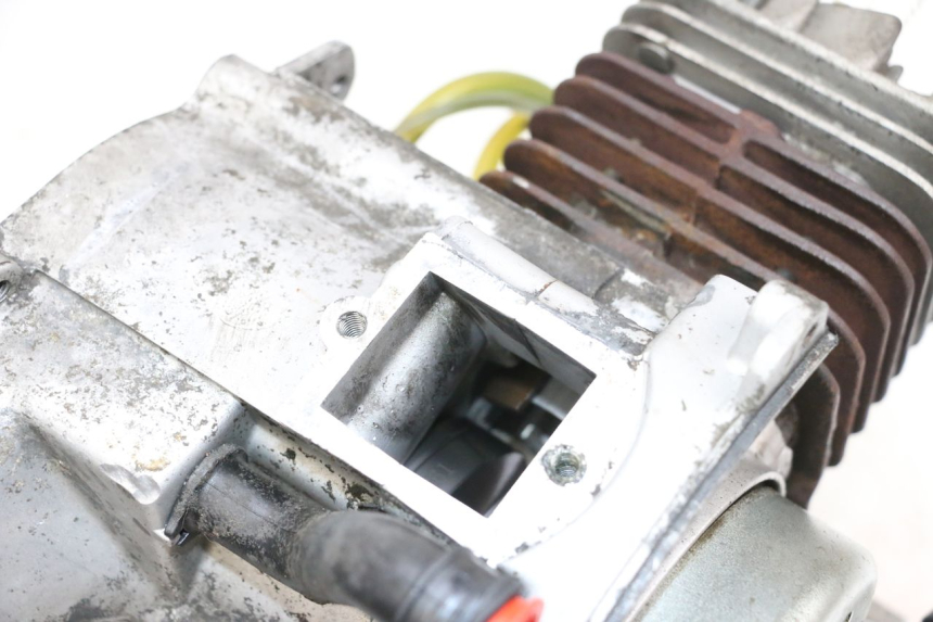 photo de ENGINE PIAGGIO ZIP 2T 50 (2009 - 2019) - Alternative perspective