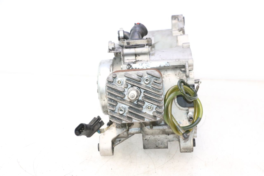 photo de ENGINE PIAGGIO ZIP 2T 50 (2009 - 2019) - Detailed visual inspection