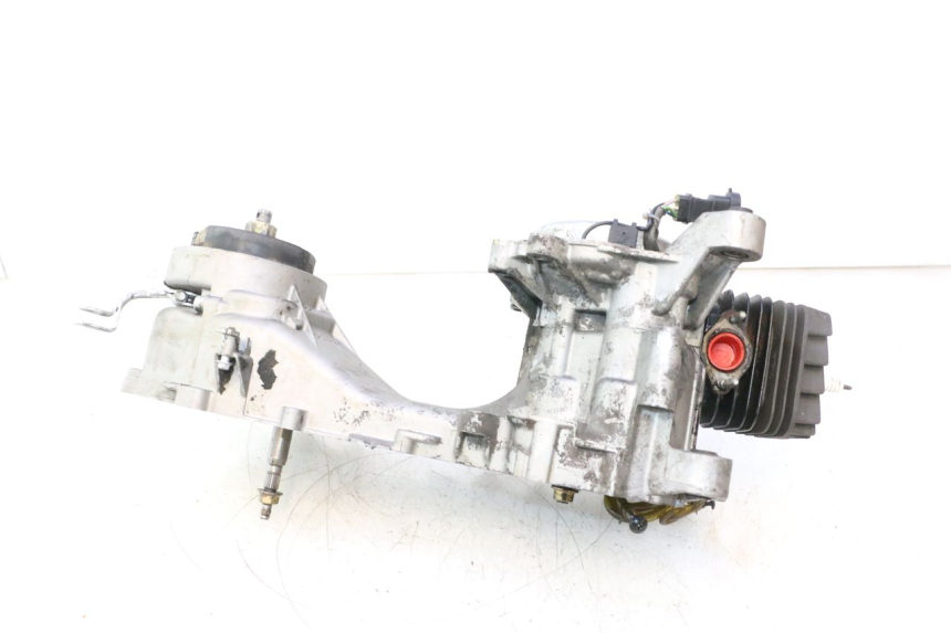 photo de ENGINE PIAGGIO ZIP 2T 50 (2009 - 2019) - Alternative perspective