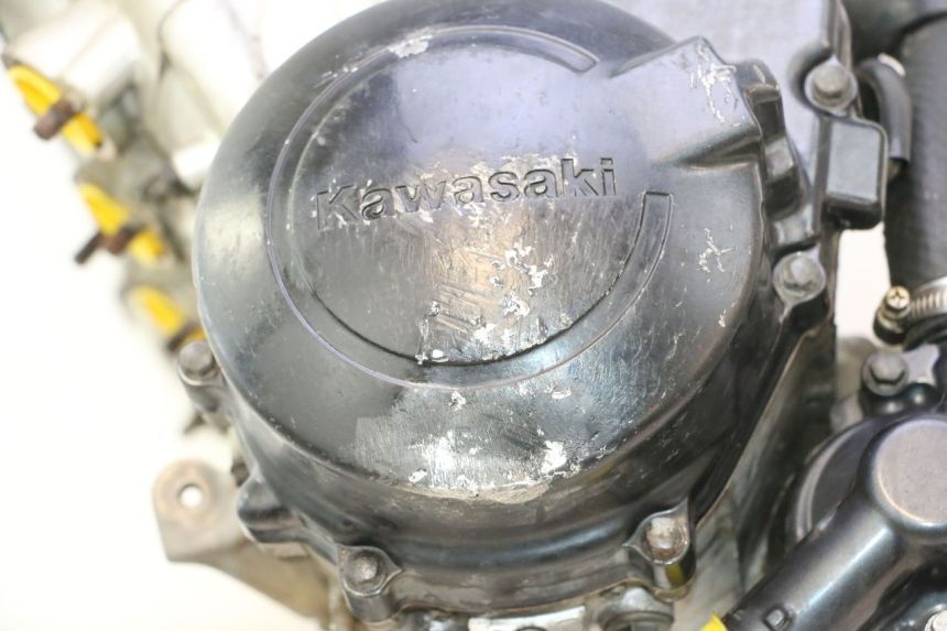 photo de ENGINE KAWASAKI ZX-6R ZX6R 600 (1995 - 1997) - Fixing points details