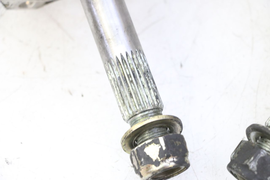 photo de REAR WHEEL HUB QUADRO 4 4D 350 (2015 - 2018) - Additional view of the item