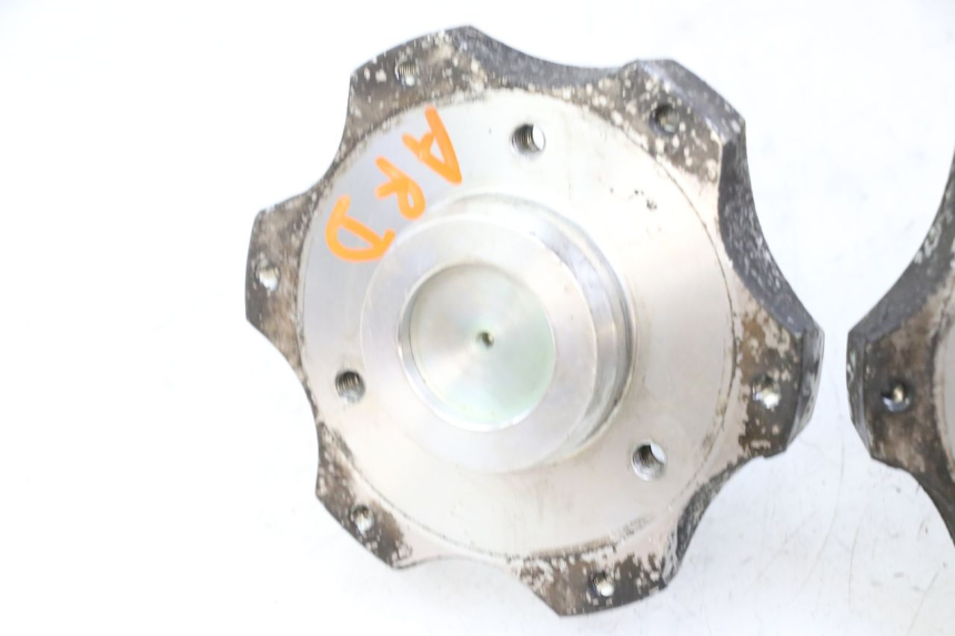 photo de REAR WHEEL HUB QUADRO 4 4D 350 (2015 - 2018) - Product overview