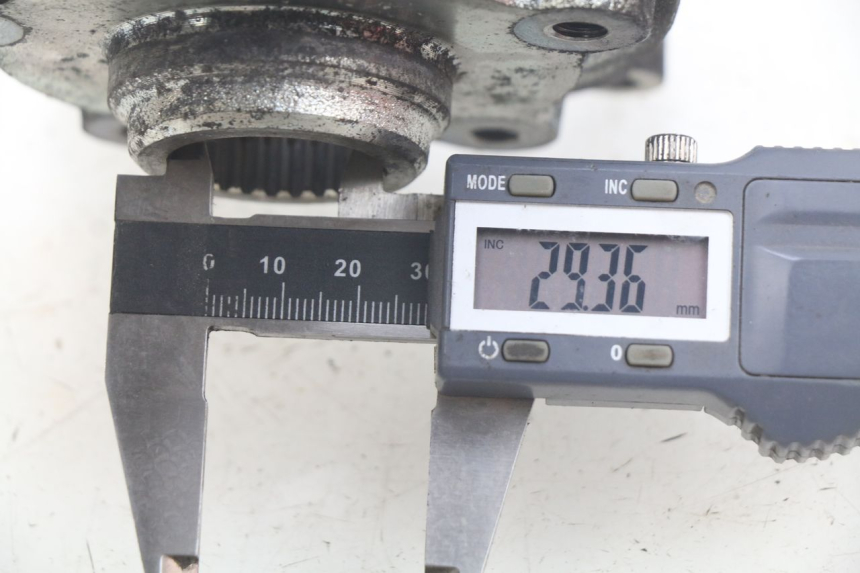 photo de REAR WHEEL HUB PEUGEOT GEOPOLIS 400 (2007 - 2013) - Component detail