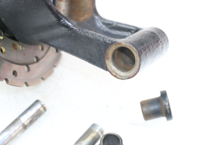 photo de REAR WHEEL HUB HYTRACK HY S 4X4 410 (2013 - 2016) - Fixing points details