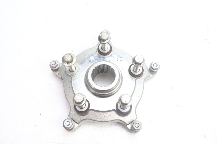 photo de REAR WHEEL HUB PIAGGIO MP3 LT 400 (2007 - 2012) - Technical close-up