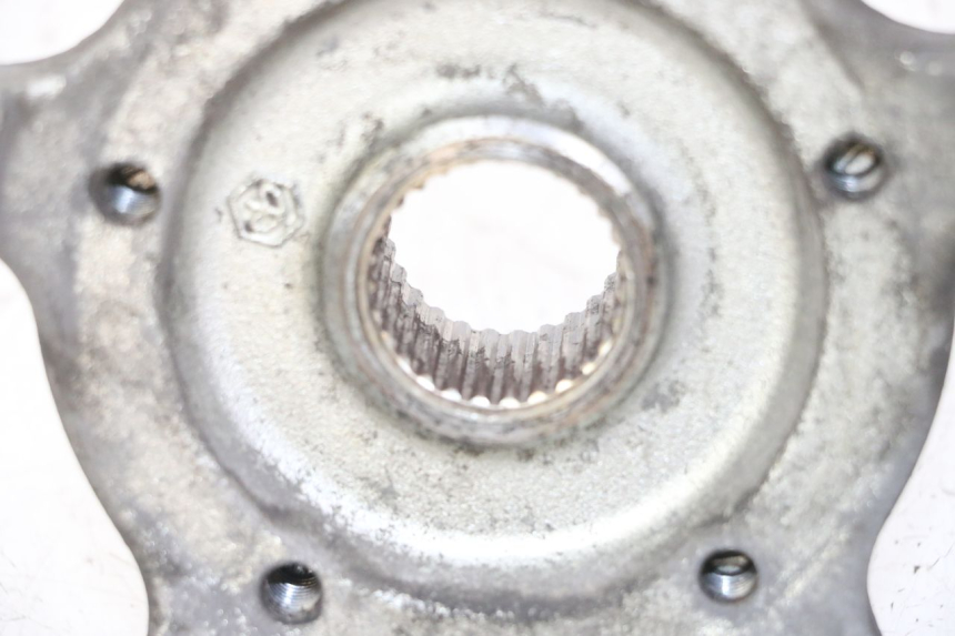 photo de REAR WHEEL HUB PIAGGIO MP3 500 (2011 - 2015) - Technical close-up