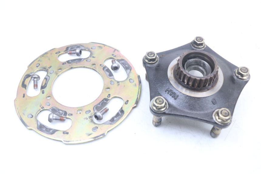 photo de REAR WHEEL HUB HONDA NTV DEAUVILLE 650 (1998 - 2001) - Alternative perspective